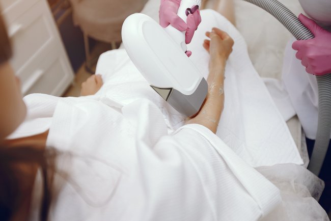 What Are the Benefits of Choosing Laser Hair Removal Treatment?
